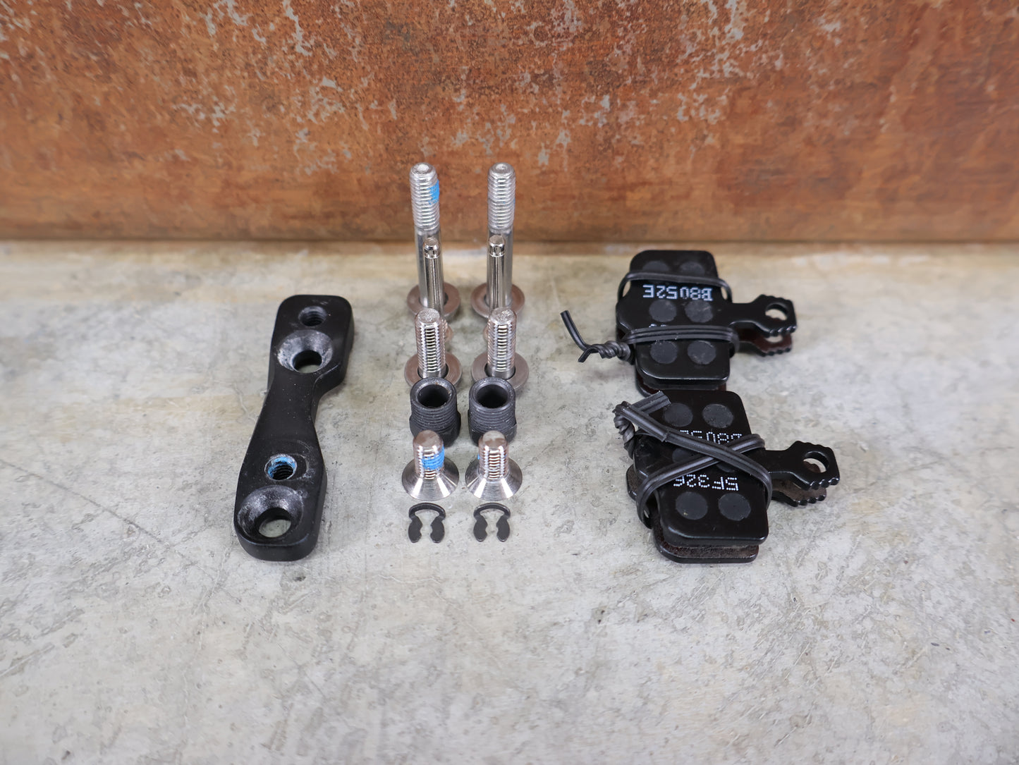 SRAM RED ETAP AXS / SCHALT-BREMSHEBEL-SET / 12-FACH / CARBON / DISC