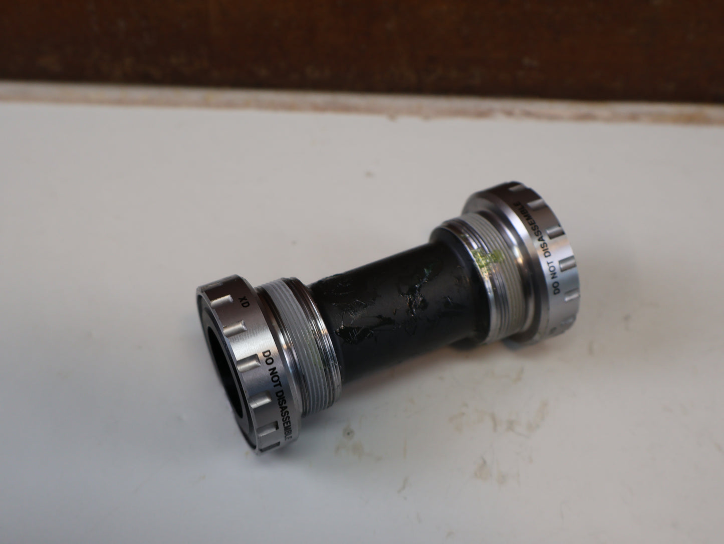 SHIMANO TIAGRA BB-RS501 / HOLLOWTECH II INNENLAGER / BSA 68 MM RENNRAD GRAVEL