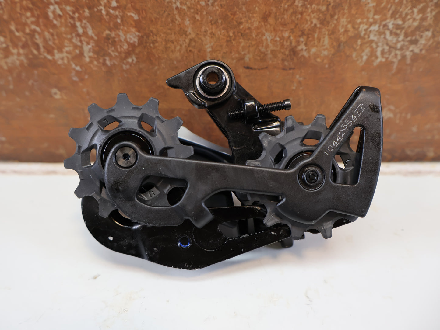 SRAM RED XPLR ETAP AXS SCHALTWERK / 12-FACH / 10-44T / KERAMIKLAGER