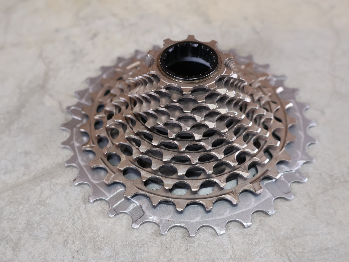 SRAM RED XG-1290 / 12-FACH ROAD KASSETTE / 10–33 Z / 213 G