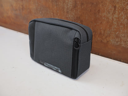 PRO DISCOVER LENKERTASCHE KLEIN 2,5 L WASSERDICHT GRAU-SCHWARZ