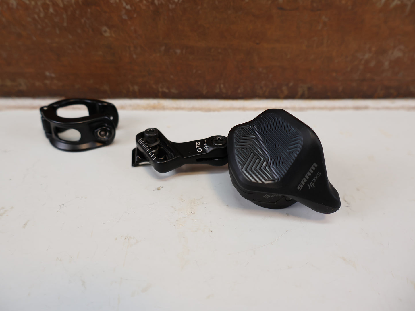 SRAM AXS POD ROCKER CONTROLLER / LINKS MATCHMAKER X TRANSMISSION SHIFTER