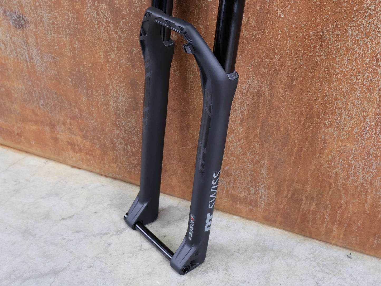 DT SWISS F 232 ONE / XC FEDERGABEL / 29" BOOST / 110 MM FEDERWEG / 1539 G