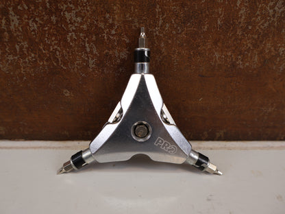 PRO TEAM Y-DREIARMSCHLÜSSEL 13-IN-1 MULTITOOL INBUS TORX