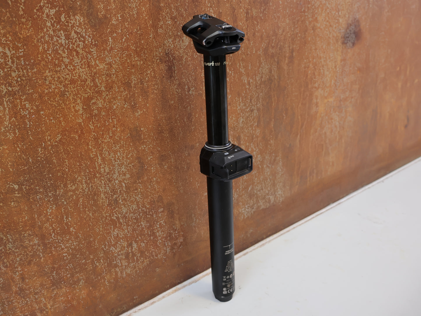 ROCKSHOX REVERB AXS VARIO SATTELSTÜTZE / 31.6 MM 100 MM HUB TELESKOPSTÜTZE