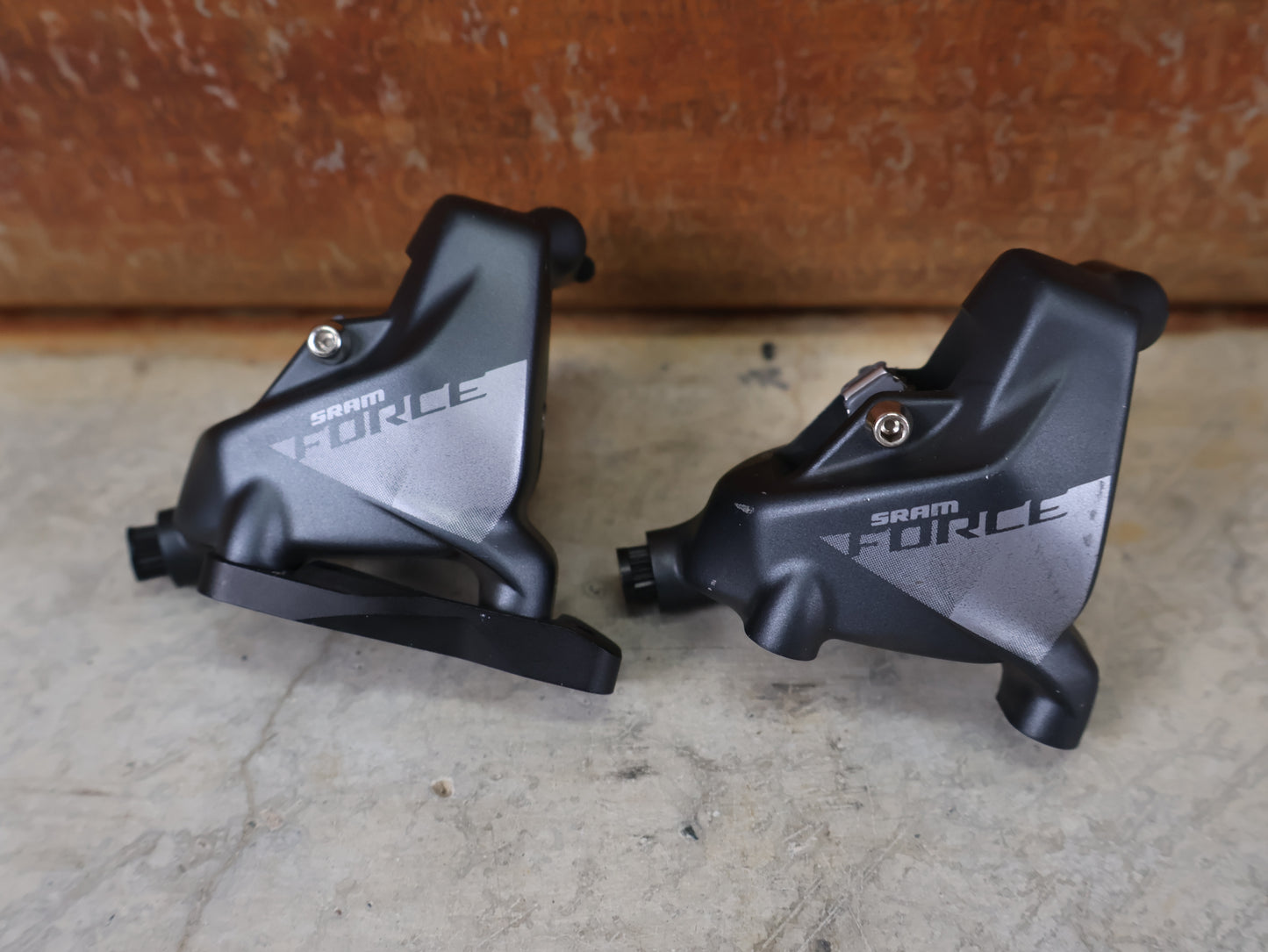 SRAM FORCE ETAP AXS SCHALT-BREMSHEBEL SET D1 / CARBON / 12-FACH / DISC / INKL. 160MM ADAPTER