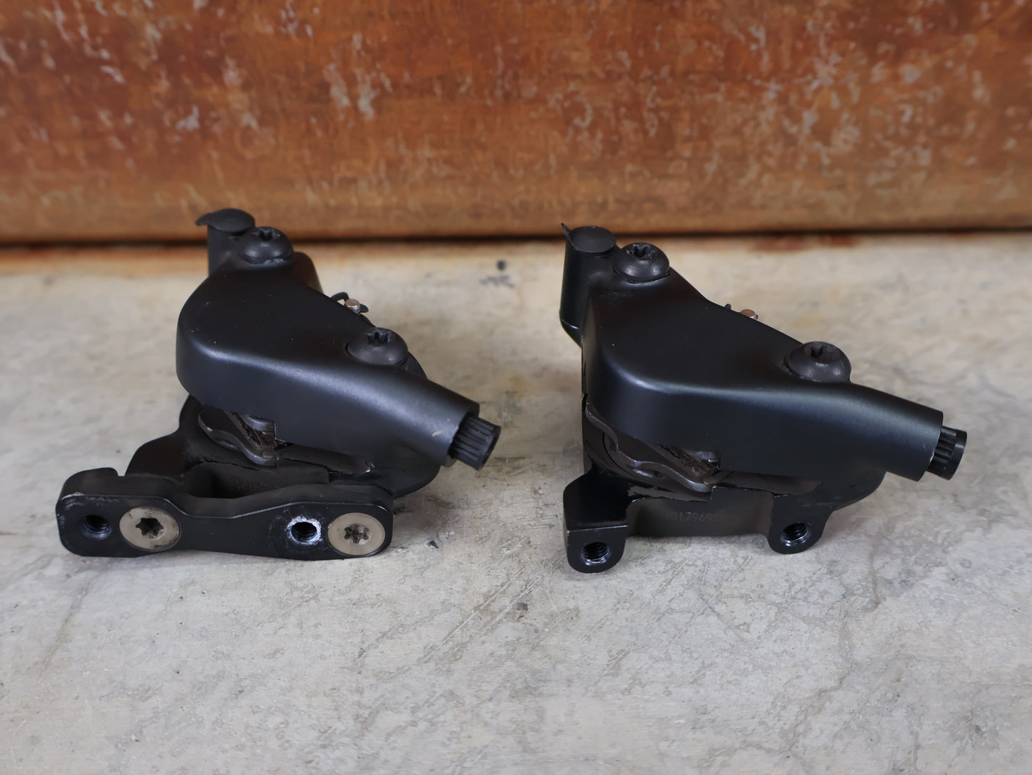 SRAM FORCE ETAP AXS SCHALT-BREMSHEBEL SET D1 / CARBON / 12-FACH / DISC / INKL. 160MM ADAPTER