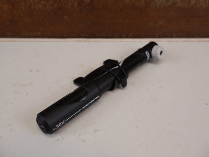 PRO COMPACT TELESKOP MINIPUMPE 22,5CM 8 BAR SCHWARZ 99G