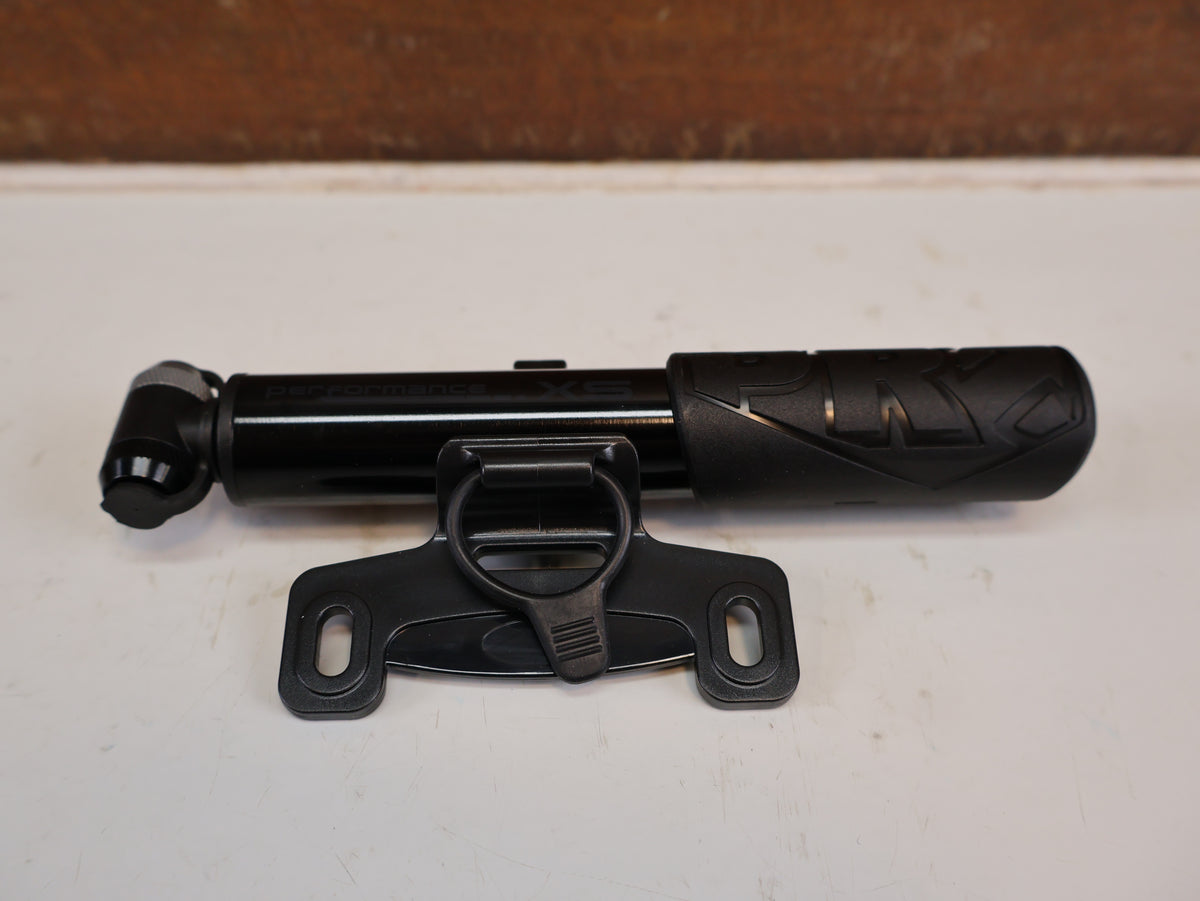 PRO PERFORMANCE XS MINIPUMPE TELESKOP 16CM 8 BAR SCHWARZ 99G