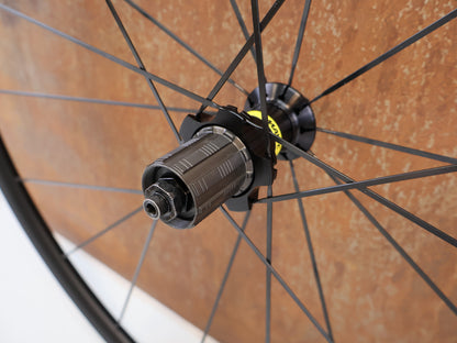 MAVIC COSMIC ELITE UST 700C HINTERRAD / FELGENBREMSE