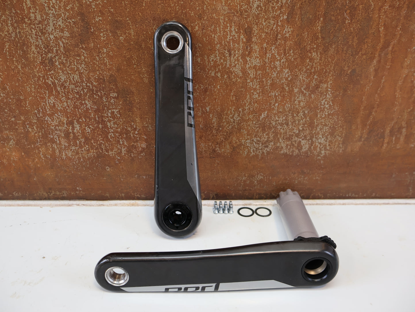 SRAM RED AXS D1 KURBELARM-SET / 170 MM HIGH-END CARBON / 8-BOLT DUB ROAD