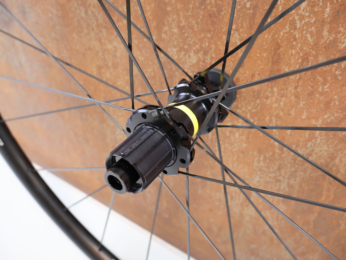 MAVIC CROSSMAX DISC 29 ZOLL HR 12X142 SHIMANO HG 6 LOCH