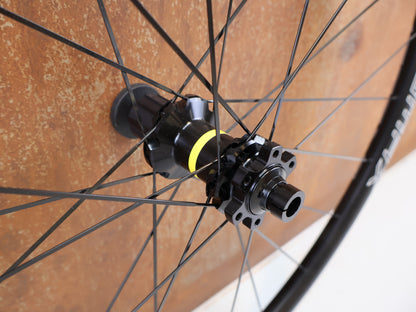 MAVIC CROSSMAX DISC 29 ZOLL HR 12X142 SHIMANO HG 6 LOCH