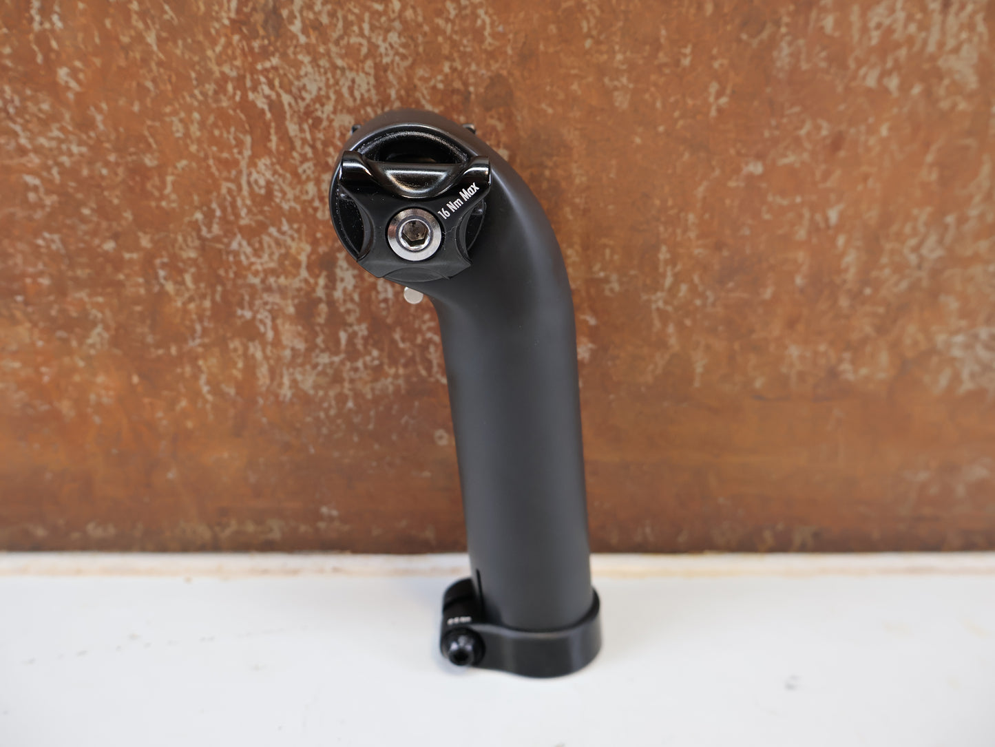 TREK CARBON SITZTURMAUFSATZ / SATTELSTÜTZEN AUFSATZ / MATT SCHWARZ / 135 X 20 MM