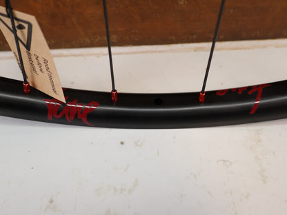 TUNE RACE 23 HINTERRAD 29 ZOLL 12X142 MM XDR ROT 771G