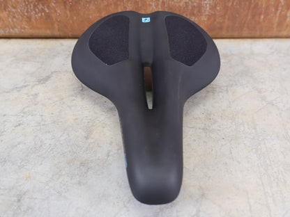 BONTRAGER COMMUTER FLUID SATTEL / FITNESS & CITY / FLUID-TECHNOLOGIE / BLENDR / SCHWARZ