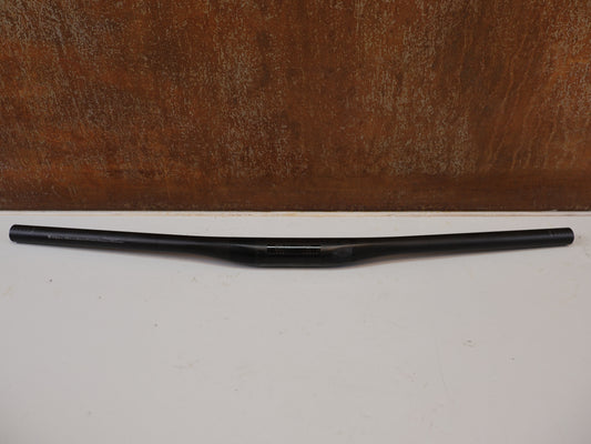 BONTRAGER KOVEE XXX CARBON 35 MTB HANDLEBAR 710 MM / 35 MM CLAMP / 143 G