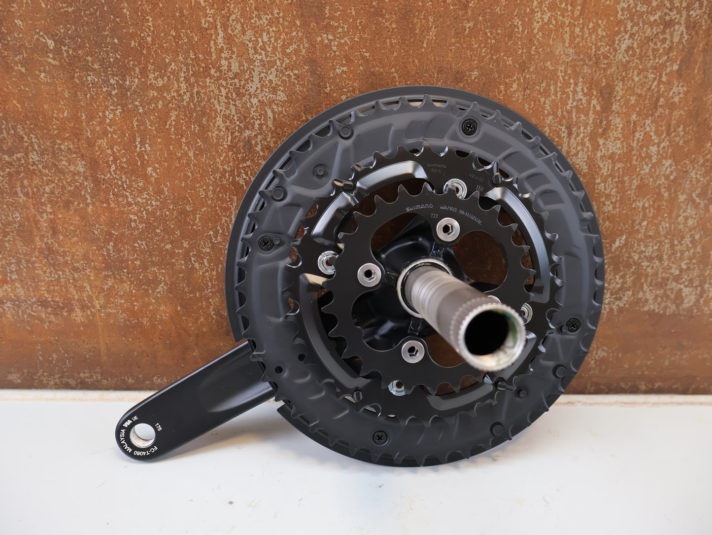 SHIMANO ALIVIO FC-T4060 KURBEL / 3X9-FACH 48-36-26Z 175MM 2-PIECE SCHWARZ