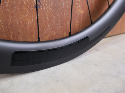 BONTRAGER AEOLUS ELITE 50 DISC LAUFRADSATZ / OCLV CARBON / 50 MM / ROAD / 1755G