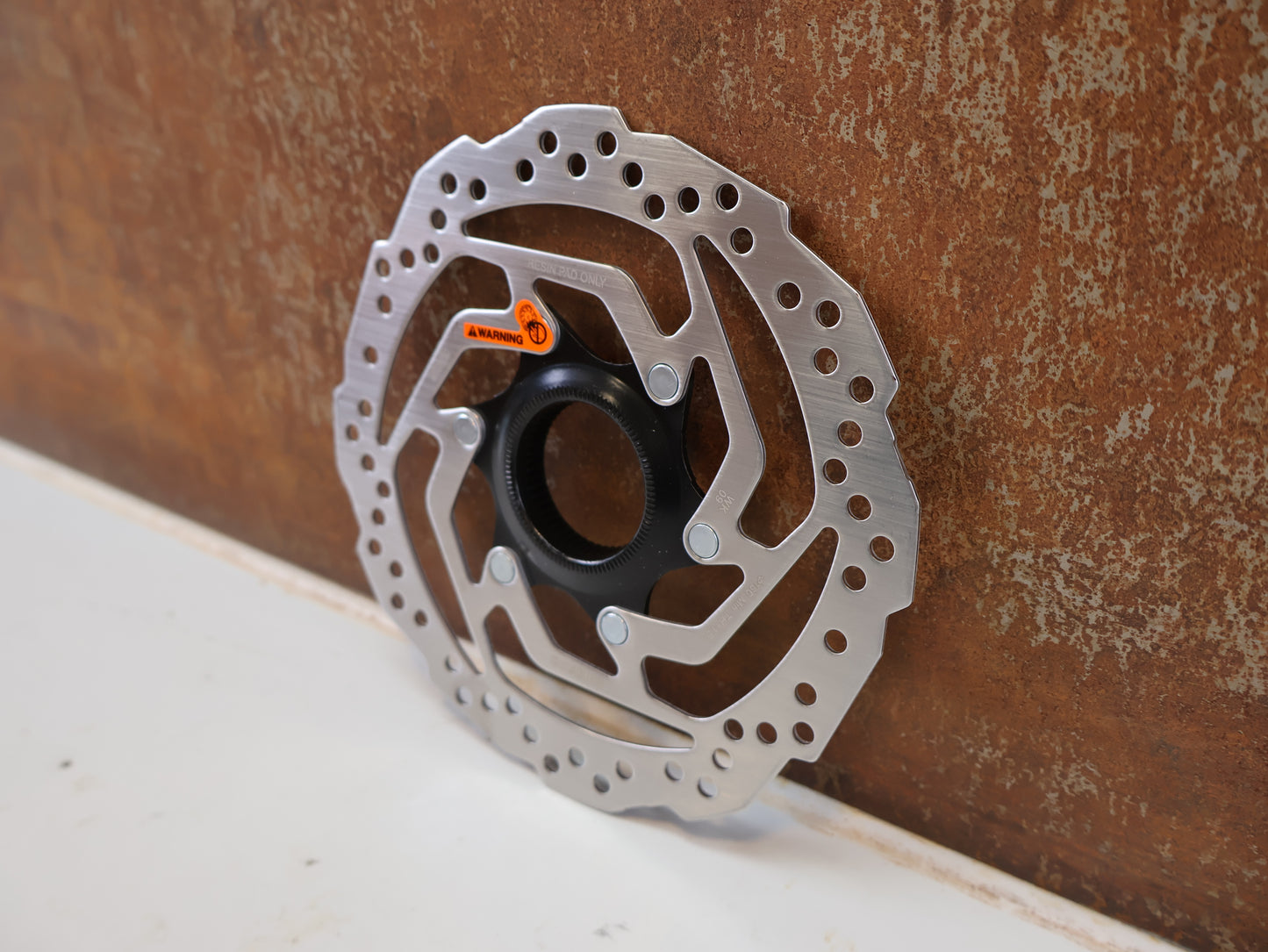 SHIMANO SM-RT10 BREMSSCHEIBE / 160 MM CENTERLOCK EDELSTAHL RESIN