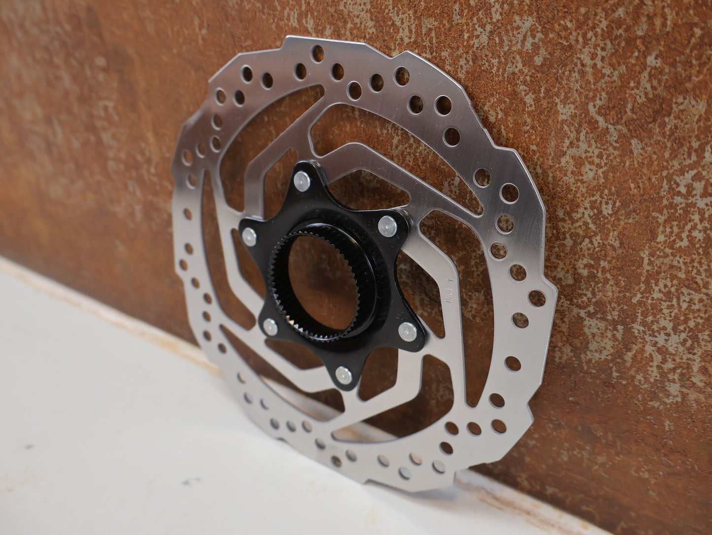SHIMANO SM-RT10 BREMSSCHEIBE / 160 MM CENTERLOCK EDELSTAHL RESIN
