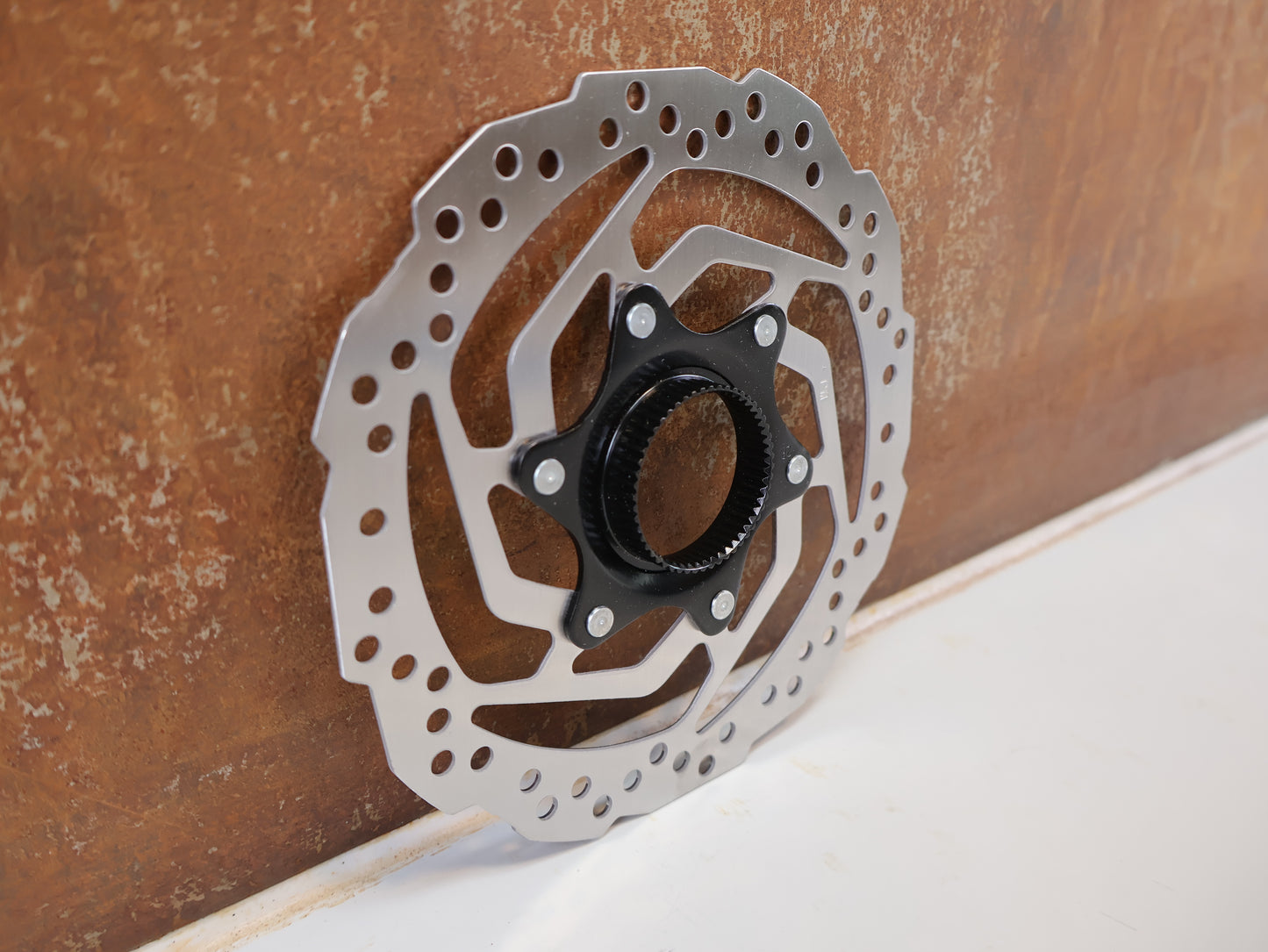 SHIMANO SM-RT10 BREMSSCHEIBE / 160 MM CENTERLOCK EDELSTAHL RESIN