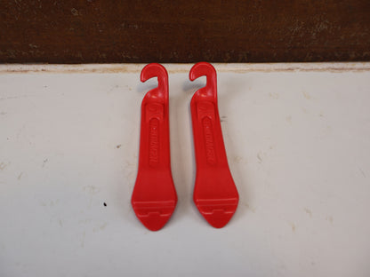 BONTRAGER TIRE LEVER SET / REIFENHEBER PAAR (2 STÜCK) ROBUST ERGONOMISCH / ROT