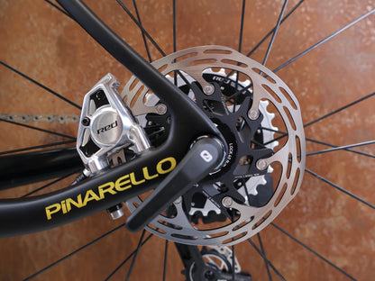 PINARELLO DOGMA X DISC RED AXS PRICETON GRIT 4540 / 53CM GOLD