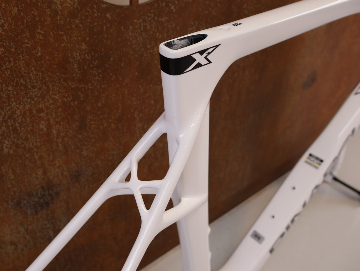 PINARELLO DOGMA X RAHMENSET WHITE CARBON / 57.5CM