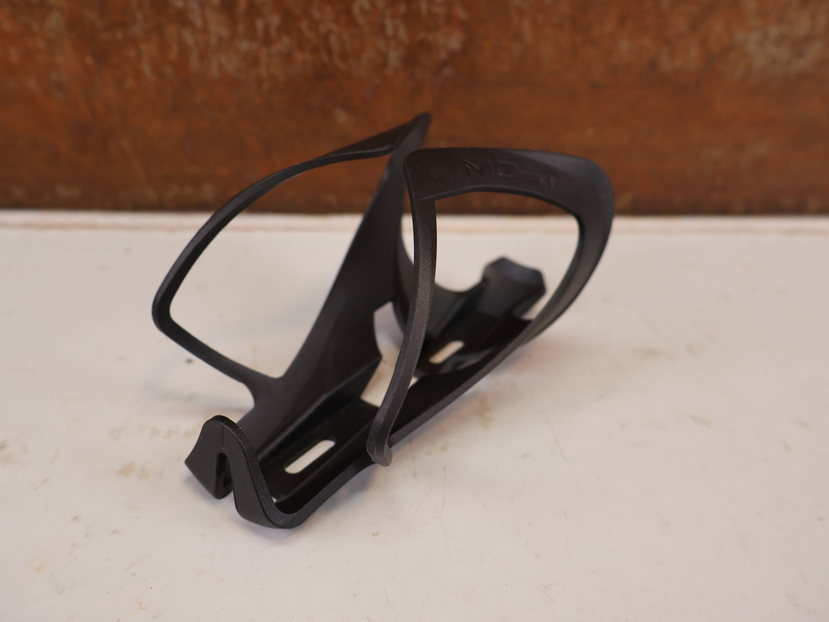 MOST TRAP PACF FLASCHENHALTER CARBON SCHWARZ 31G