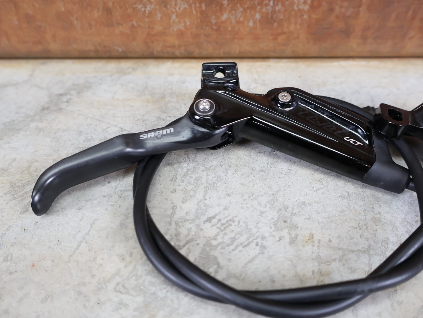 SRAM LEVEL ULTIMATE DISC BRAKE SET / CARBON & ALUMINUM / BLACK ANODIZED