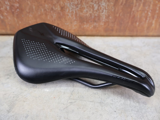 SPECIALIZED POWER EXPERT SATTEL / 155 MM / HOLLOW TITANIUM RAILS / 235G
