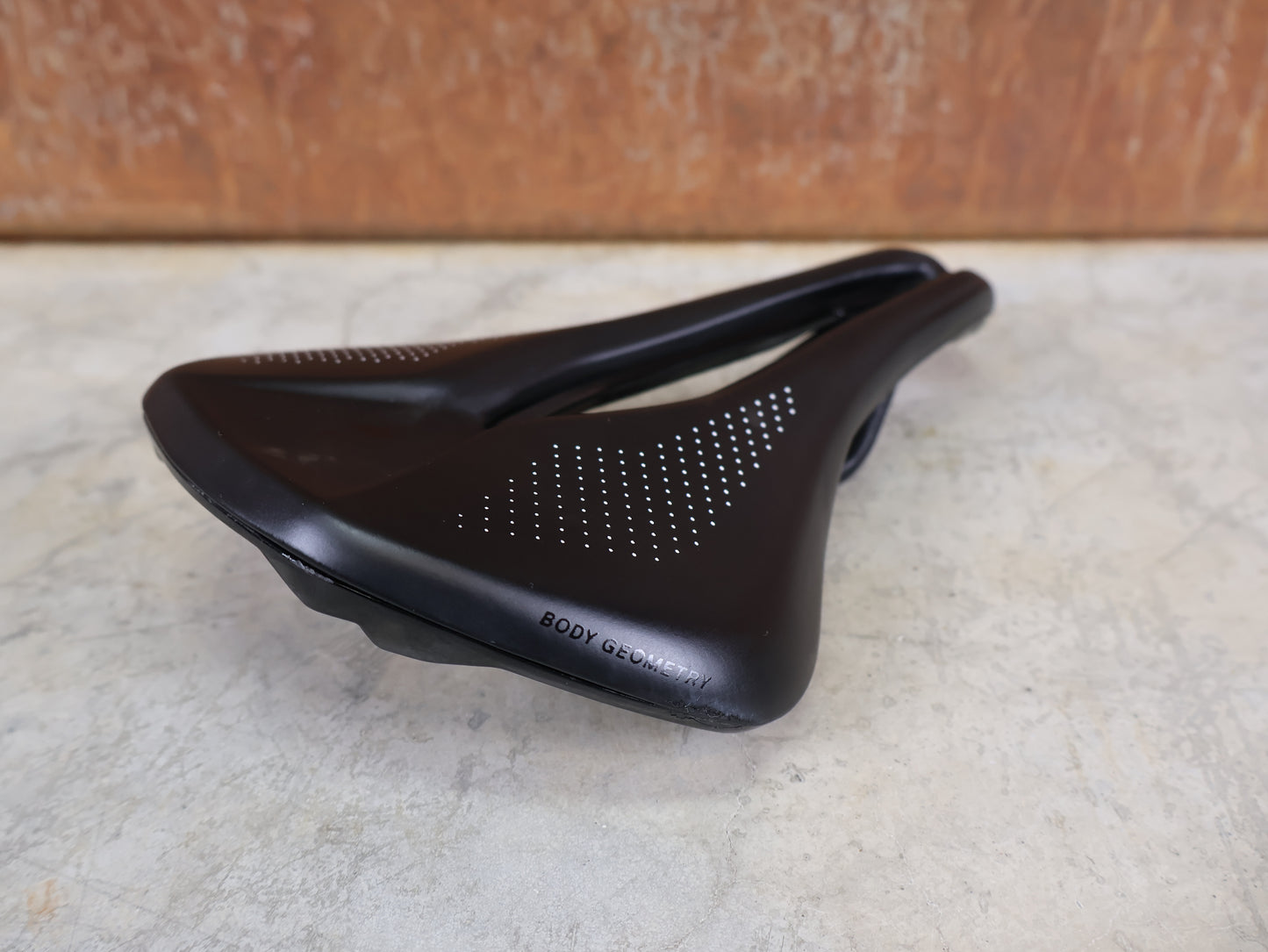 SPECIALIZED POWER EXPERT SADDLE / 155 MM / HOLLOW TITANIUM RAILS / 235G