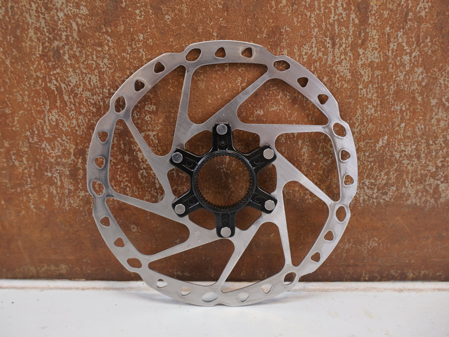 SHIMANO DEORE SM-RT64 BREMSSCHEIBE 180MM CENTERLOCK MTB RENNRAD