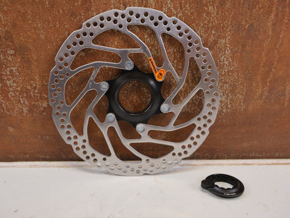 SHIMANO SM-RT30 BREMSSCHEIBE 180MM CENTERLOCK MIT MAGNET E-BIKE