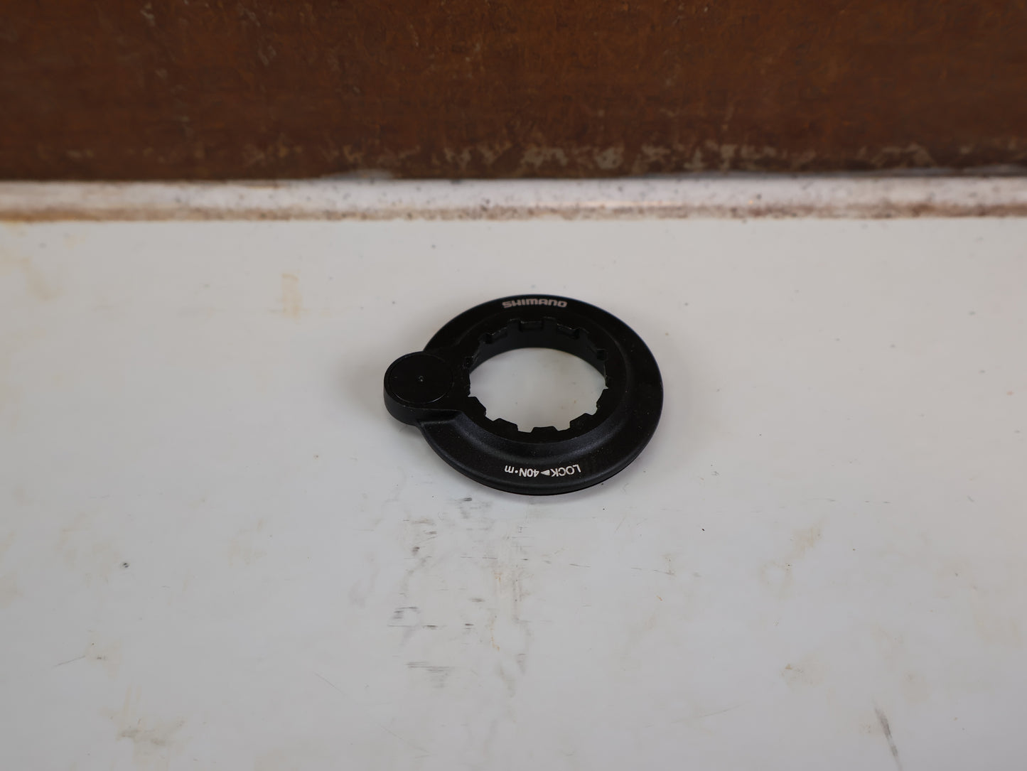 SHIMANO SM-RT30 BREMSSCHEIBE 180MM CENTERLOCK MIT MAGNET E-BIKE
