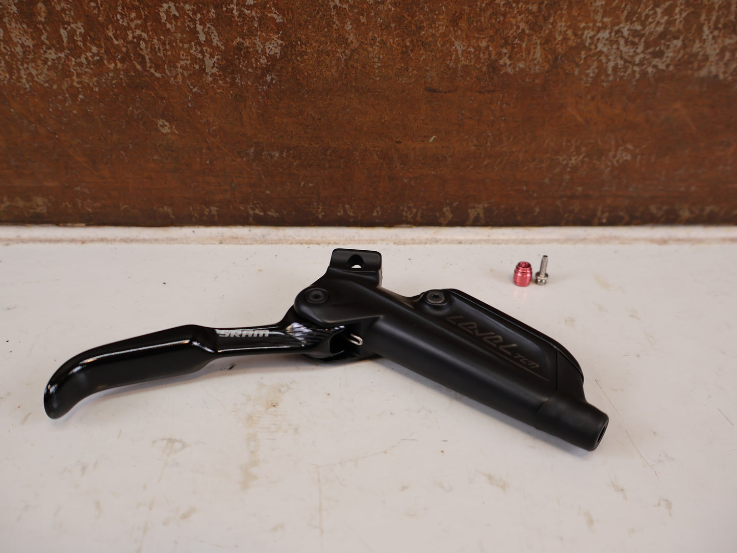 SRAM BREMSGRIFF LEVEL TLM V2 ALU DIFFUSION BLACK 11.5018.046.017
