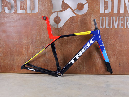 TREK MADONE SLR GEN 8 CARBON DISC FRAME SET NAVY SMOKE S 