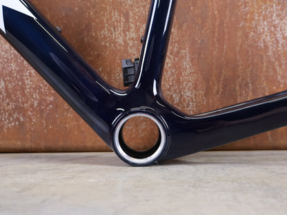 TREK MADONE SLR GEN 8 CARBON DISC FRAME SET NAVY SMOKE S 