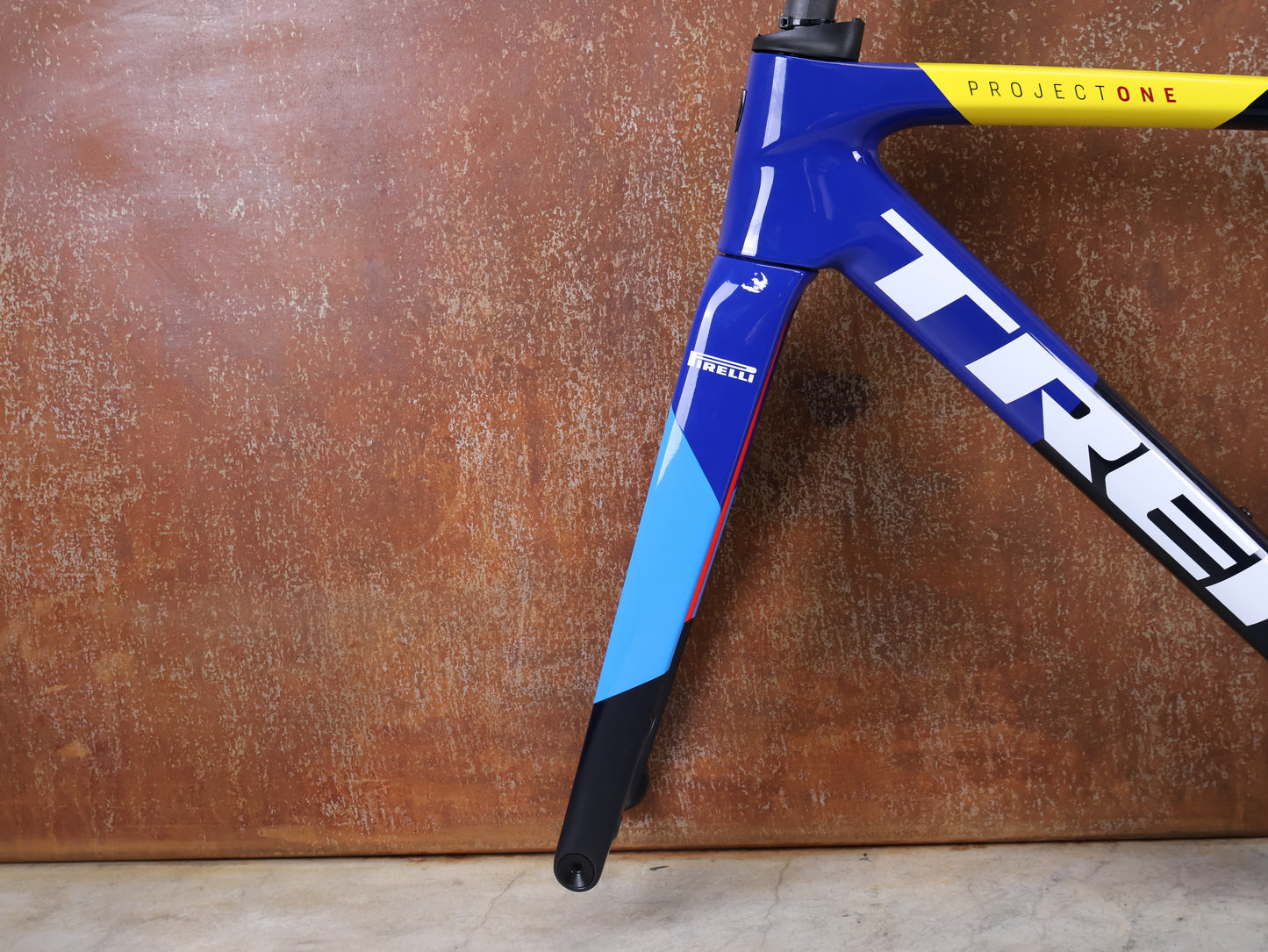 TREK MADONE SLR GEN 8 CARBON DISC FRAME SET NAVY SMOKE S 