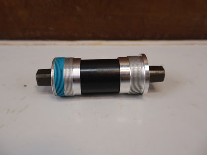 SHIMANO BB-UN300-K INNENLAGER BSA 68MM / JIS 4-KANT KETTENKASTEN