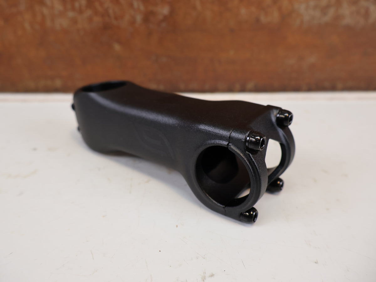 LEVELNINE AERO 31.8 VORBAU 100MM -7 GRAD BLACK STEAL B-WARE