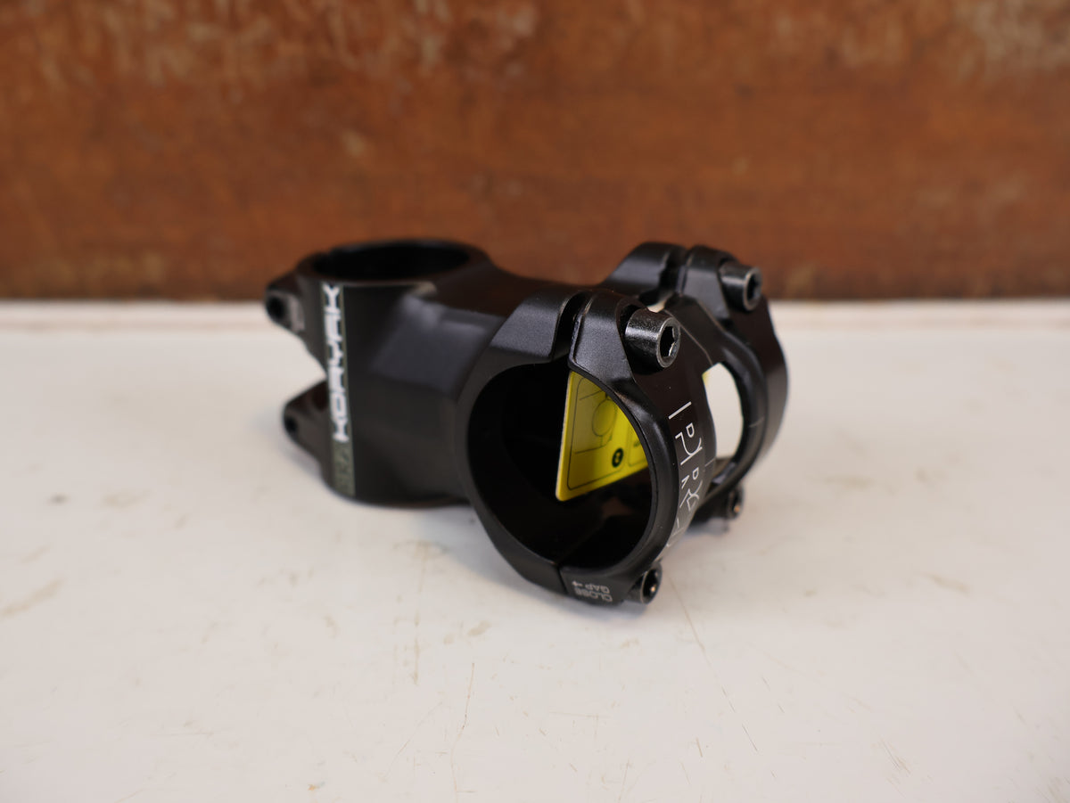 PRO VORBAU KORYAK 50MM 0 GRAD 31.8MM SCHWARZ MY21