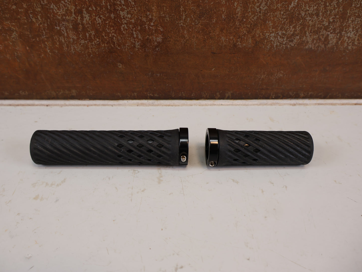 HERRMANS LUNA LOCK GRIFFE 130/90MM SCHWARZ SCHALTGRIFF 22MM
