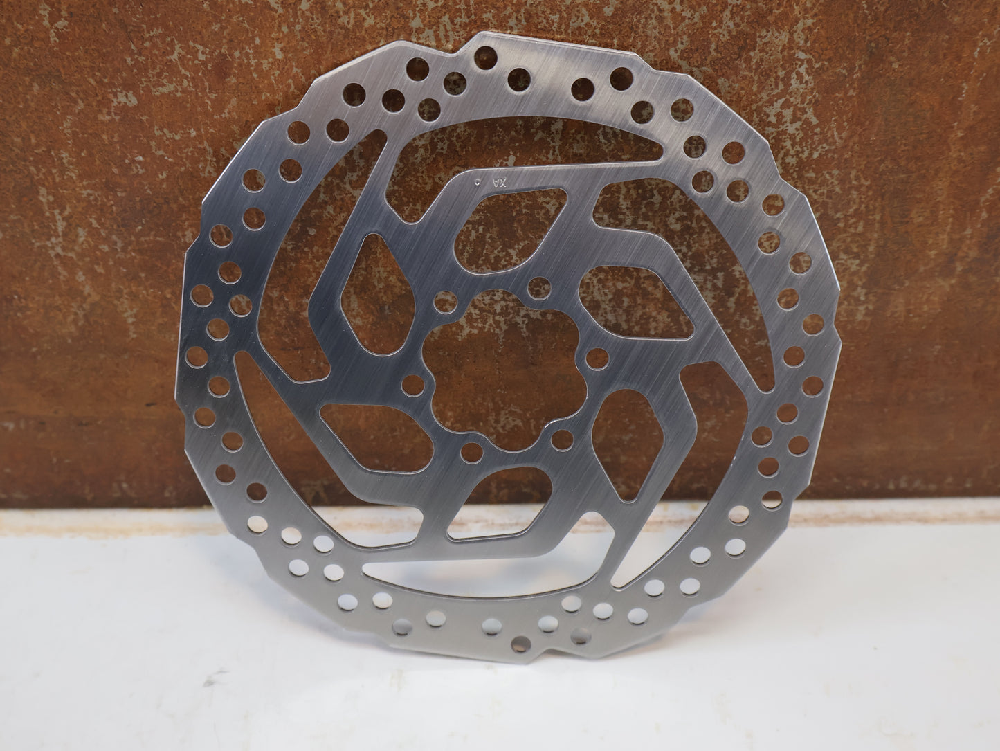 SHIMANO SM-RT26 BREMSSCHEIBE 6-LOCH / 160MM ODER 180MM MTB TOUR DISC
