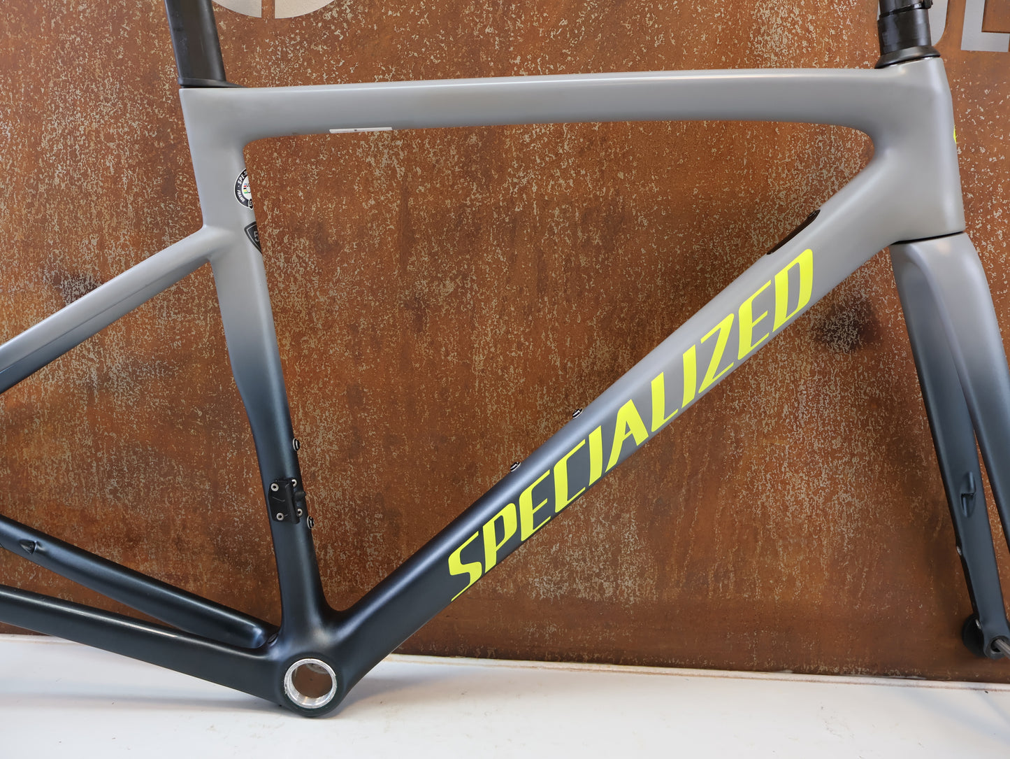 SPECIALIZED TARMAC SL6 DISC RAHMENSET / GRÖßE 52 CM / SATIN COOL GREY CARBON FRAMESET