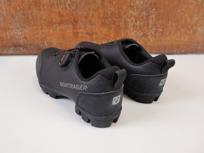 BONTRAGER EVOKE MTB SHOE / BOA L6 / GNARGUARD / SIZE 37 / BLACK