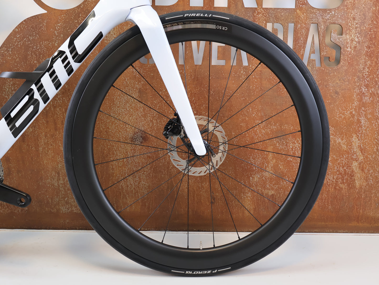 BMC TEAMMACHINE R 01 FIVE CARBON RENNRAD / MODELL 2026 / 54CM