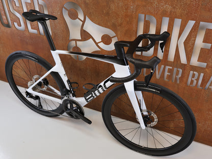 BMC TEAMMACHINE R 01 FIVE CARBON RENNRAD / MODELL 2026 / 54CM