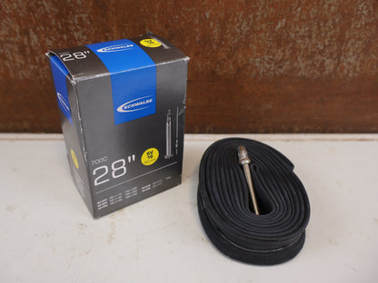 SCHWALBE SV16 SCHLAUCH 28 ZOLL SV 60MM GRAVEL TREKKING 135G